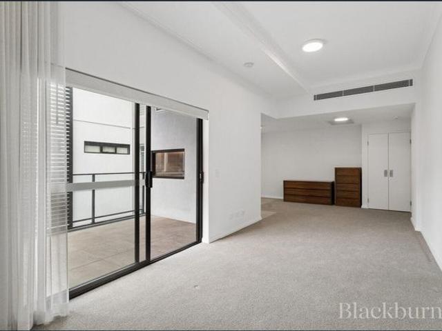 Sophisticated Subiaco Living with Resort Style Amenities