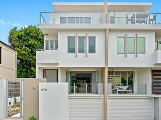 Sophisticated Seaside Villa Steps From Nobby s Beach Strip