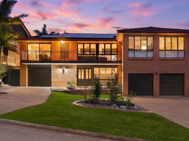 Sophisticated Six Bedroom Family Residence with District Views & Resort Style Pool