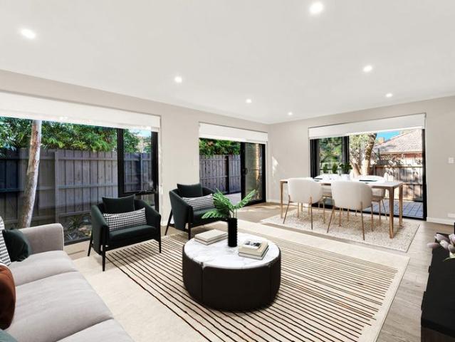 Sophisticated, Turnkey Living in Prime Malvern