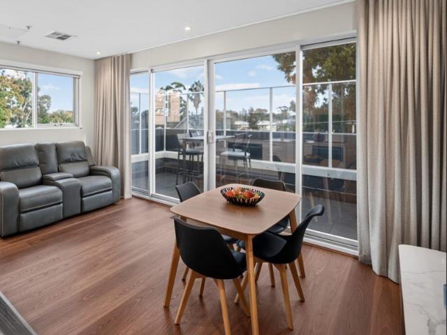 Sophisticated urban living with resort style luxury