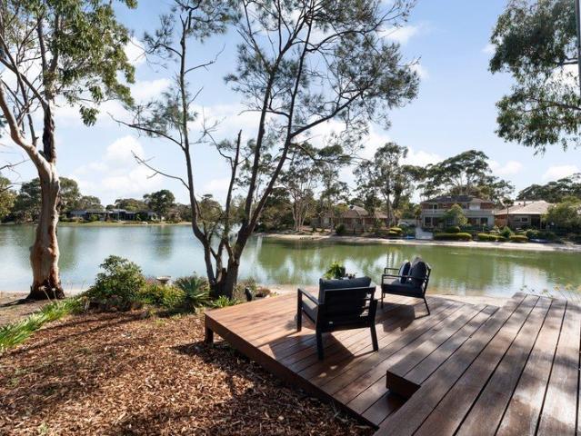 Sophisticated Waterfront Living with Beach Access