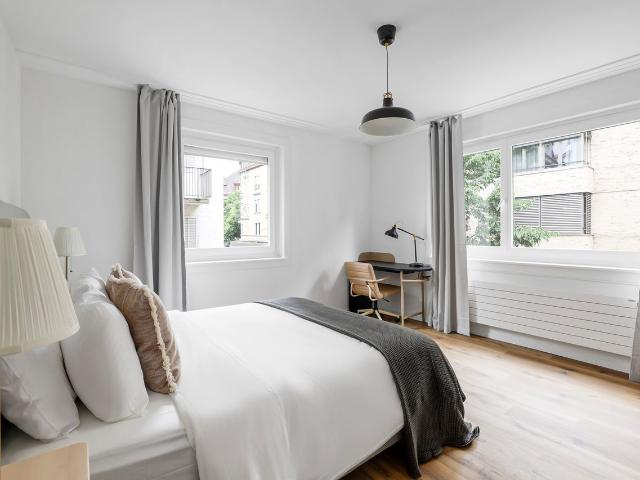 Sophisticated 2 Bedroom Furnished Apartment in Oerlikon, Zurich Amsterdam Apartments for Rent