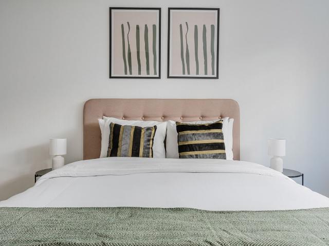 Sophisticated 2 Bedroom Furnished Apartment in Sankt Johann, Basel Amsterdam Apartments for Rent