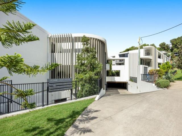 Sophisticated 3 Bedroom Apartment For Sale in Exclusive Coolum Beach Enclave!