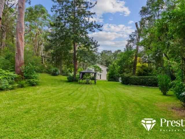 Sophisticated 5 Acre Rural Haven Delivering Serenity, Seclusion & Modern Comforts