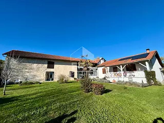 Soréac 65350 Achat / Vente maison 7 pièces t7 au dernier étage