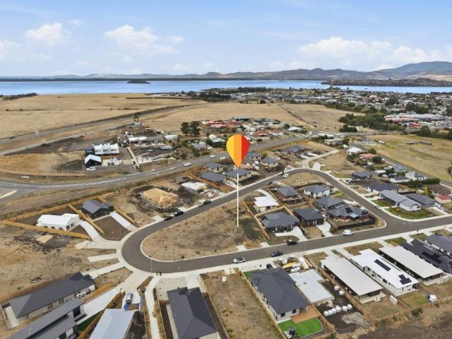 Sorell 651sqm With Previously Approved Plans, Skip The Wait