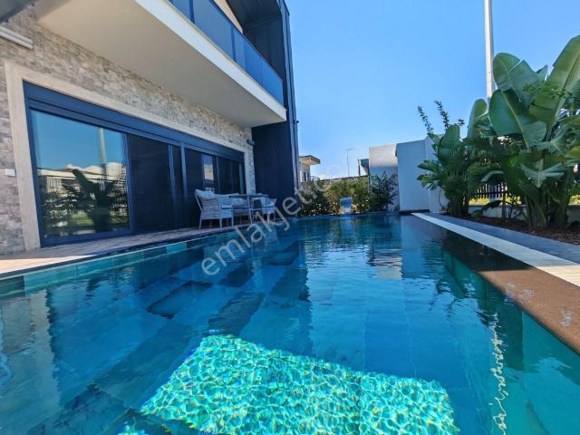 Sorgun Sıfır Eşyalı Satılık Modern Villa Köşe Konum