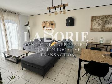 SORGUES: maison T3 à louer !