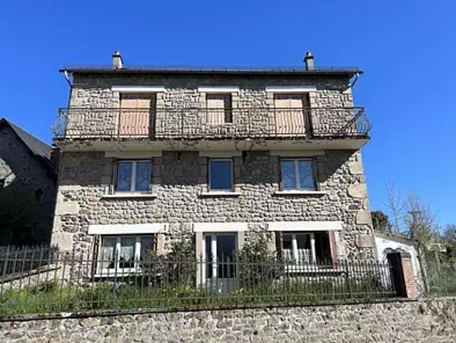 Sornac 19290 Achat / Vente maison 8 pièces t8