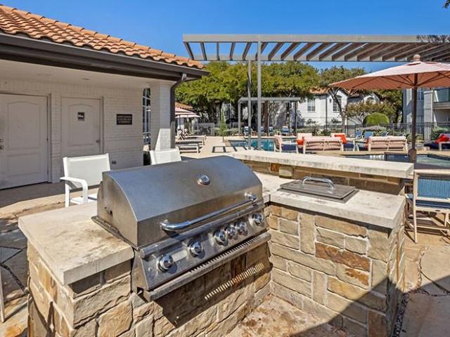 Sorrento Studio Apartment for Rent at 5800 Sandshell Dr, Fort Worth, TX 76137 Fairway Bend