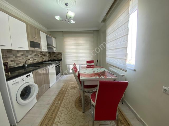 Sosyaş Bilimler Lisesi Civarı Kiralık Full Eşyalı 2+1 Daire
