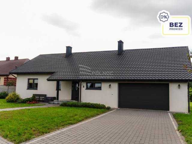 Nowoczesny dom 124 m² z ogrodem i stawem w Sosnowcu