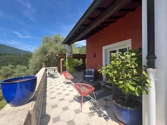 Sospel 06380 Achat / Vente maison 6 pièces t6 piscine