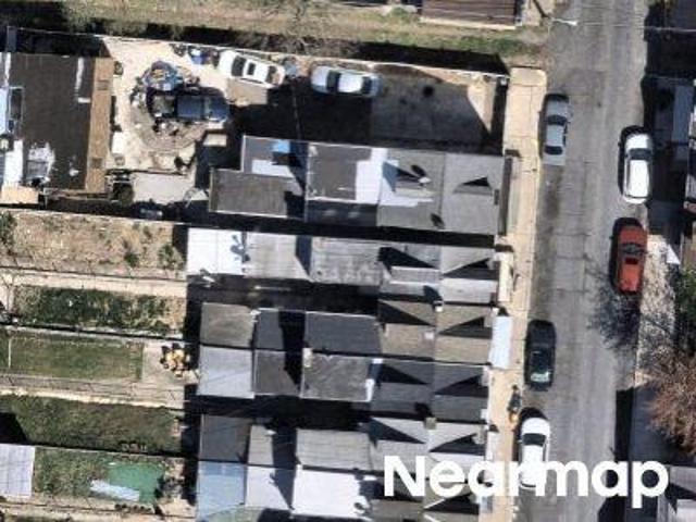 South 17 1/2 Street