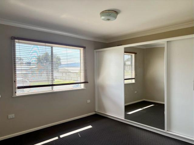 SOUTH TAMWORTH 4 Bedroom Home