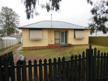 SOUTH TAMWORTH Family Home