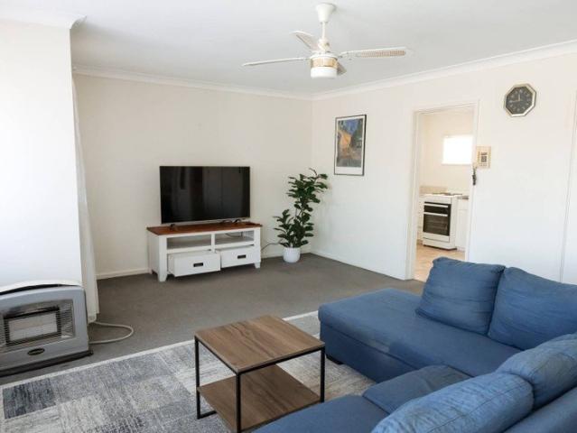 SOUTH TAMWORTH Fully Furnished and Renovated