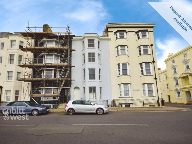 South Terrace, Littlehampton BN17, 1 bed flat to rent, £950 pcm | PrimeLocation