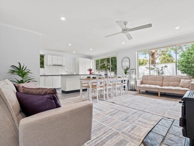SOUTH UMINA LARGE STRATA HOME