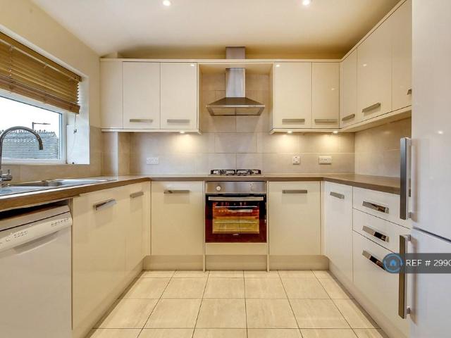 South Vale, Harrow, HA1 2 bed flat to rent £1,890 pcm £436 pw