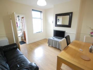 South View Road, Sheffield, South Yorkshire S7, 4 bed terraced house to rent, £325 pppm | PrimeLocation