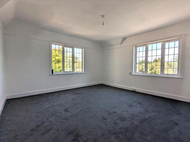 South View Road, Sparrows Green, Wadhurst TN5, 1 bed flat to rent, £950 pcm | PrimeLocation