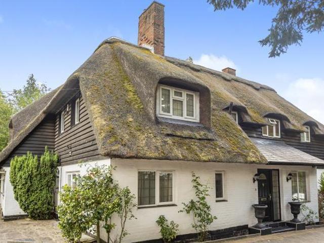 South View Road, Pinner, HA5 5 bed detached house to rent £6,995 pcm £1,614 pw