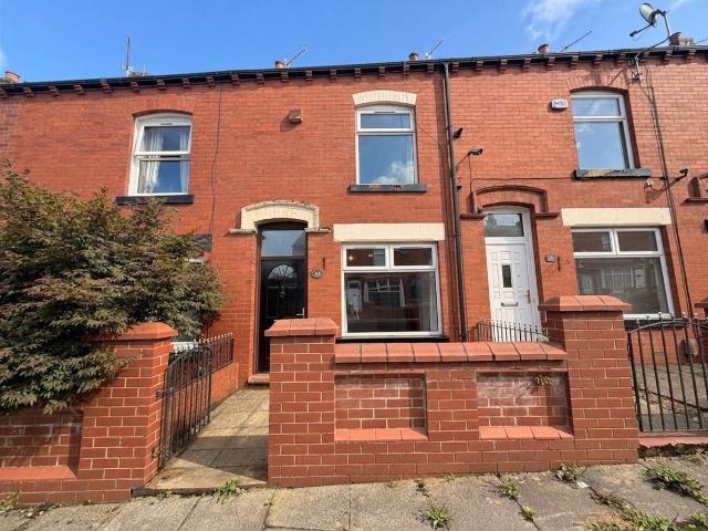 South View Street, Bolton, Greater Manchester BL2, 2 bed terraced house to rent, £850 pcm | PrimeLocation