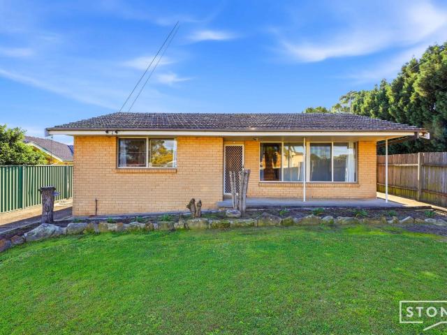 South Windsor, 637A George Street