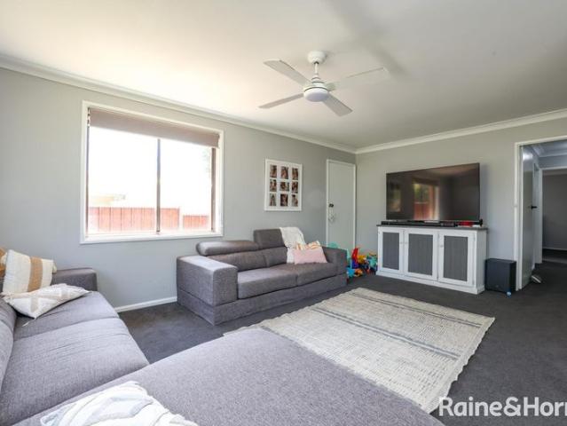 SOUTH BATHURST HOME Available 18.9.2026