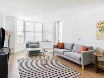 South Beach Marina Apartments, 2 Townsend St, South Beach 1.