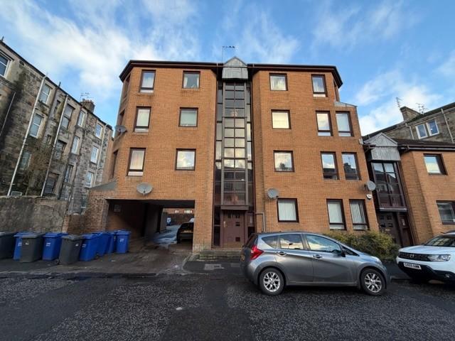 South Campbell Street, Paisley, PA2 1 bed flat to rent £690 pcm £159 pw