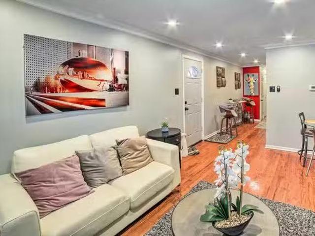 South Central Park Avenue