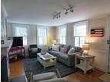 South Chatham 4 bed 2 bath house within walking distance of beach