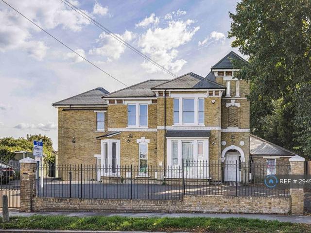 South Croydon, South Croydon,Purley. 2 bed flat to rent £2,095 pcm £483 pw