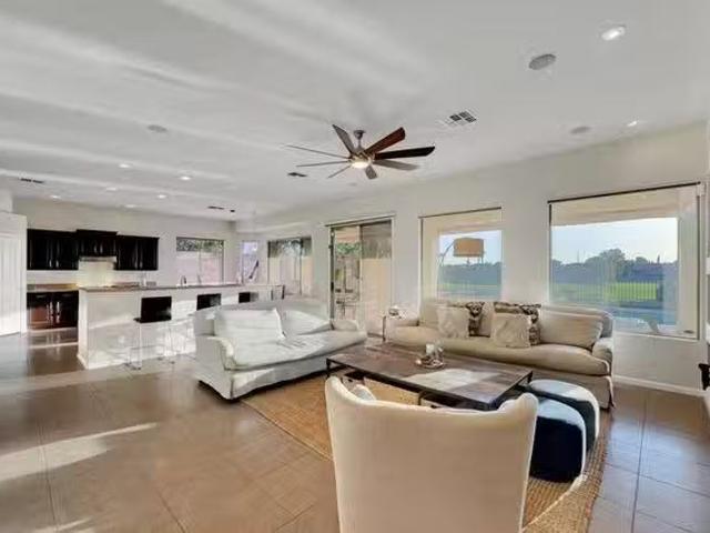 South Crestview Drive