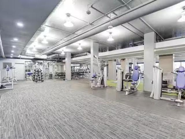 South Eads Street