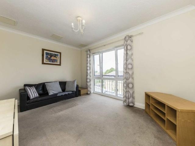South Ealing Road, W5, London