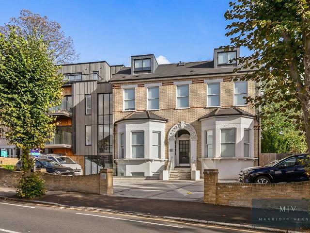 South End, Croydon CR2, 1 bed flat to rent, £1,350 pcm | PrimeLocation