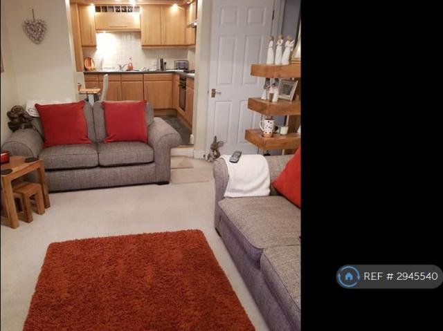 South Ferry Quay, Liverpool, L3 2 bed flat to rent £1,025 pcm £237 pw