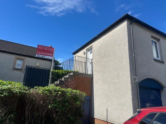 South Gyle Wynd, Edinburgh. 1 bed flat to rent £1,050 pcm £242 pw