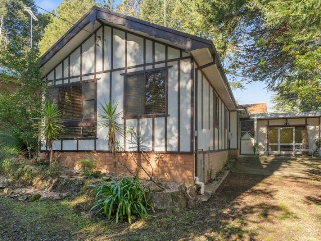 South Katoomba Private & Central Request an Inspection