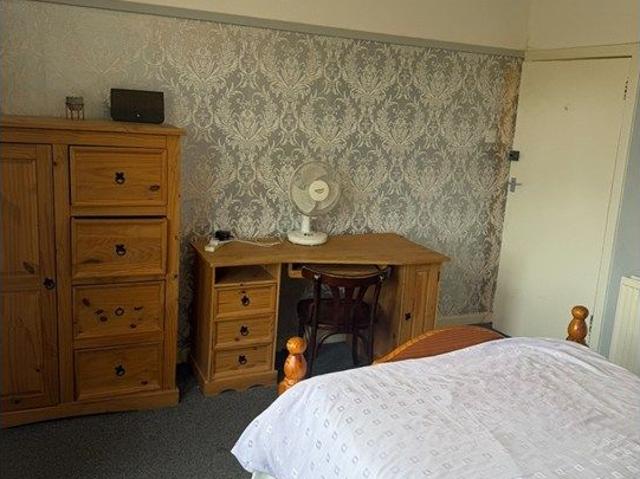 South King St, Helensburgh G84, 2 bed maisonette to rent, £900 pcm | PrimeLocation