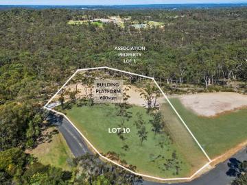 South Maroota, Baulkham Hills Shire, Snapper Island