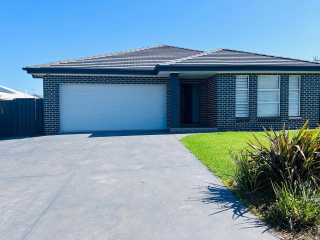 South, Nowra, 12, Fantail, Street, Australia