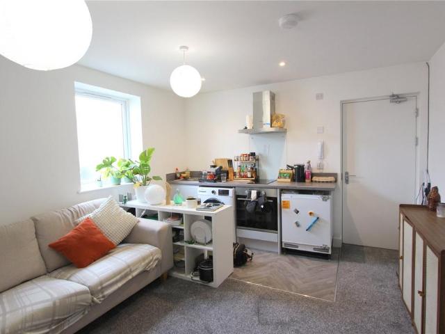 South Parade, Whitley Bay, NE26 1 bed apartment to rent £650 pcm £150 pw