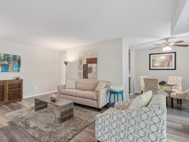 South Port 3 Bedroom Apartment for Rent at 6112 Edsall Rd, Alexandria, VA 22304 London Park Apartments
