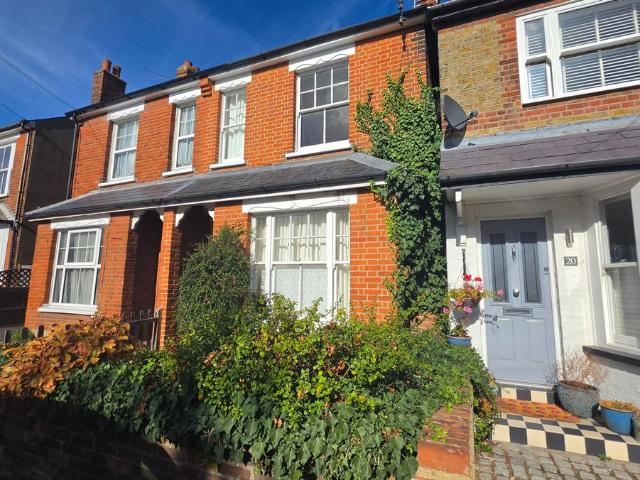 South Primrose Hill, City Centre, Chelmsford, Essex CM1, 3 bed terraced house to rent, £1,550 pcm | PrimeLocation